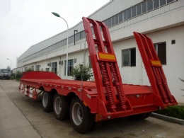 Three Axles Low Bed Semi Trailer